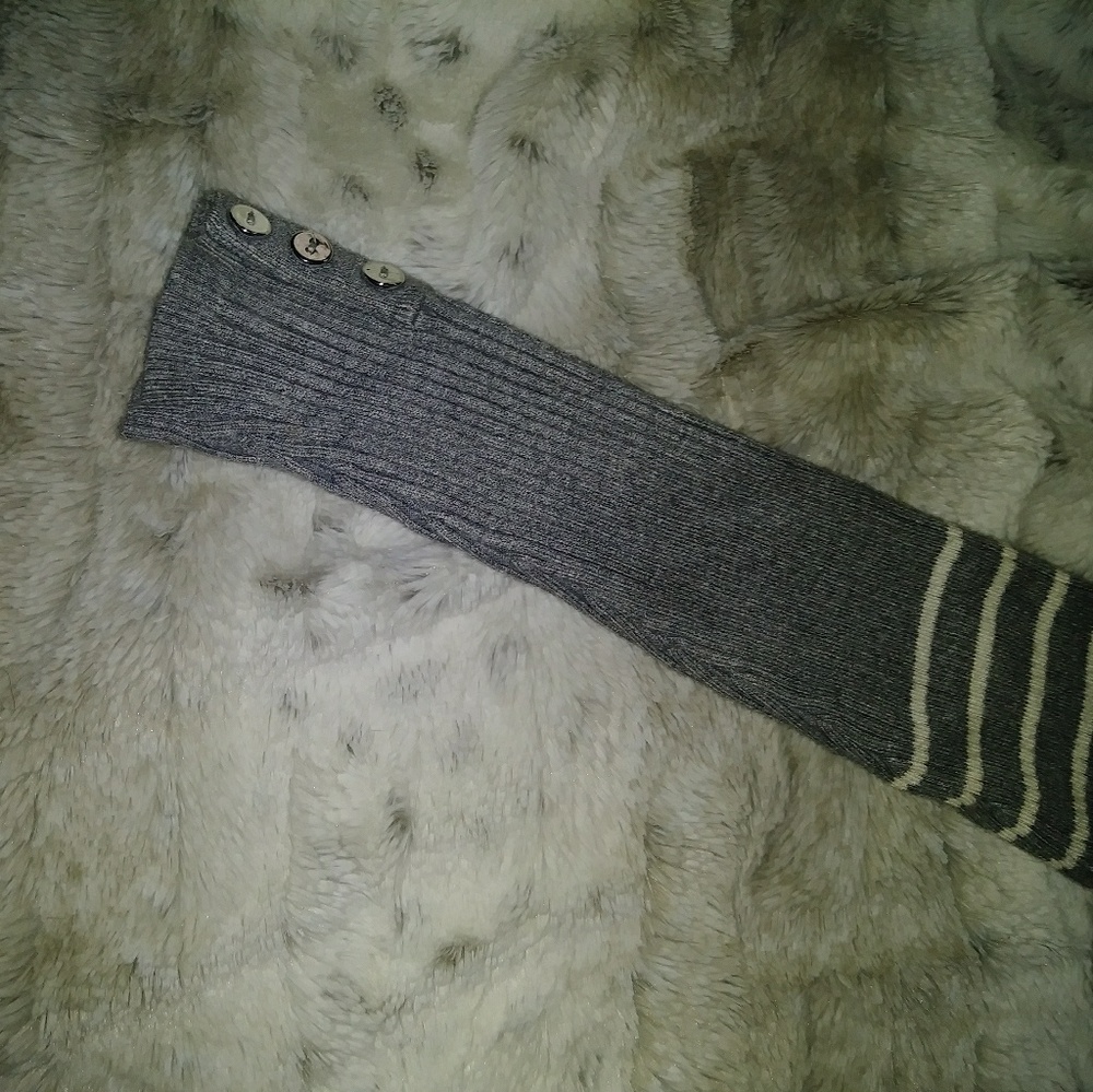 Striped sweaters - Picture 5 of 5